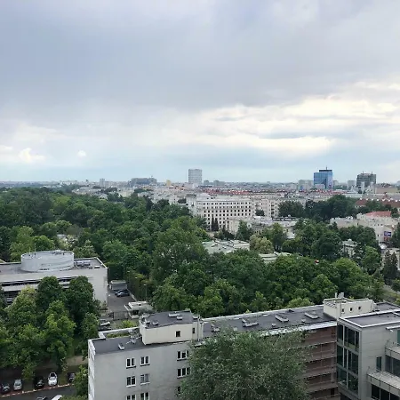 Apartament Wiejska 9 *