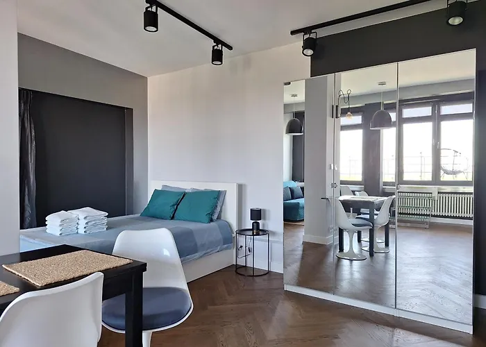 Wiejska 9 Apartment *