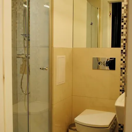 Apartament Wiejska 9