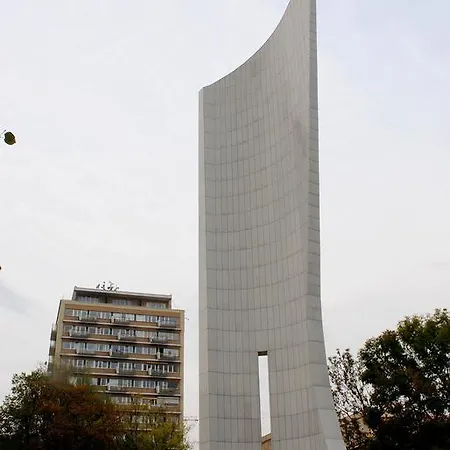 Wiejska 9 Apartman